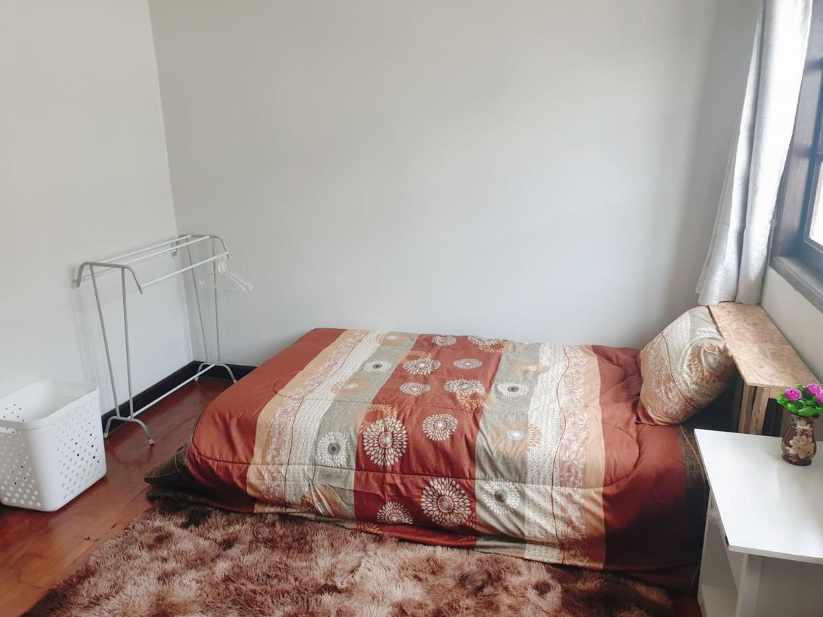 Kru Nat'S Bed & Breakfast W/ Private Rooms & Gym Бангкок Экстерьер фото